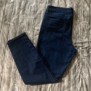 SOLD ON FB.   Old navy size 12